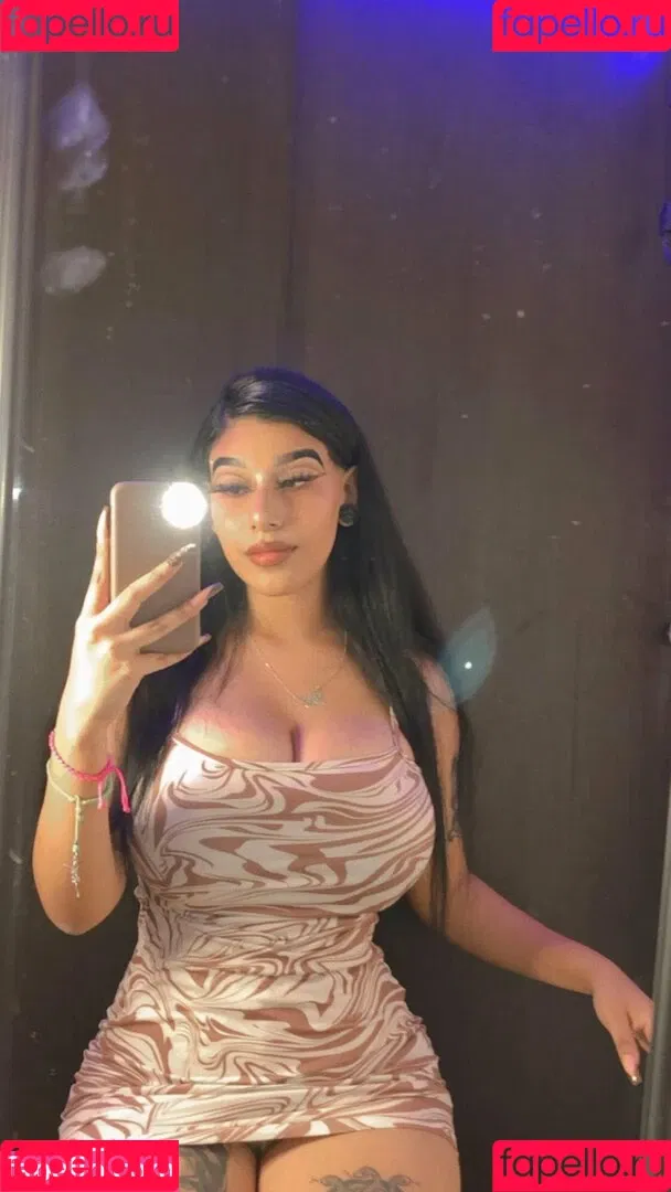 Fernanda V Onlyfans Photo Gallery 