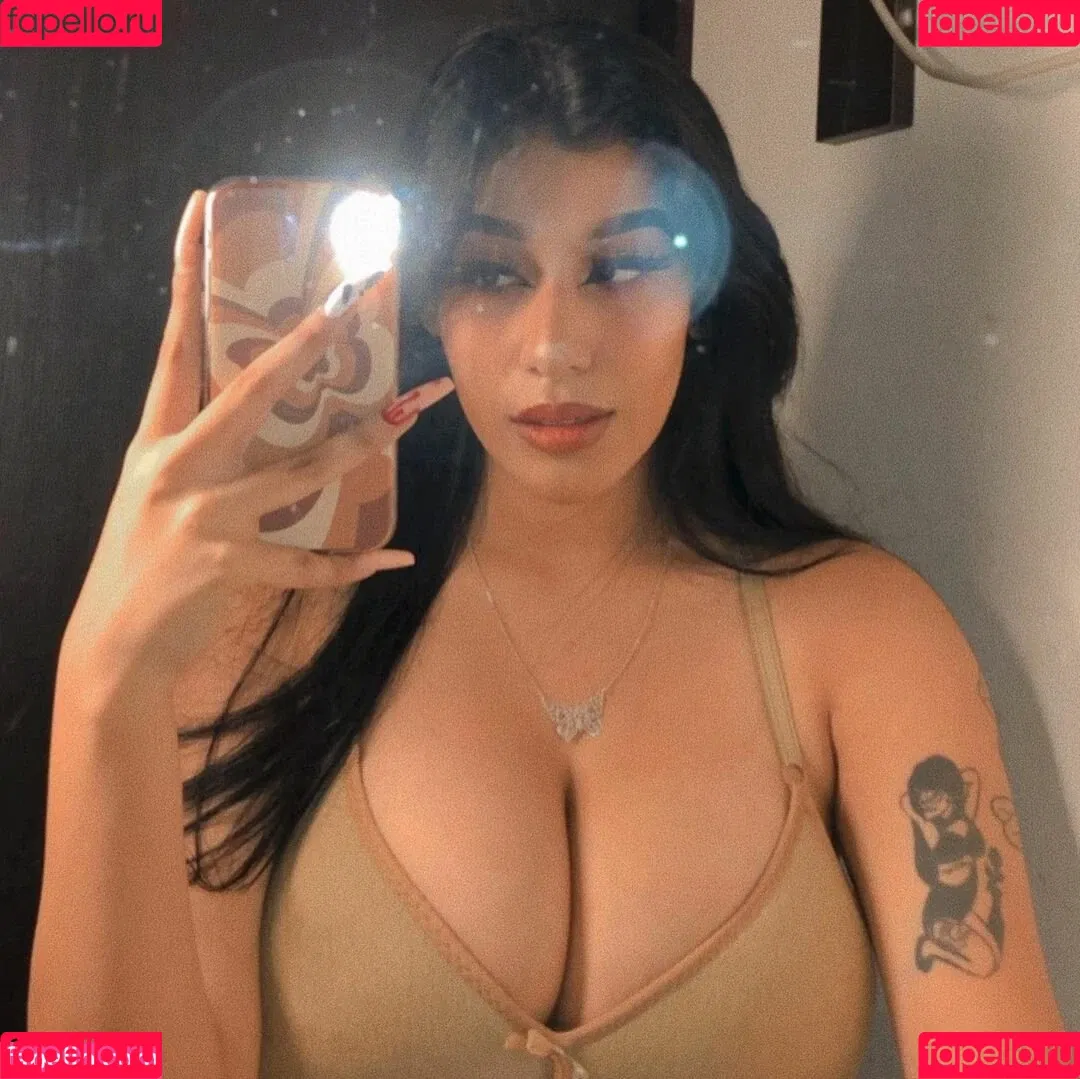 Fernanda V Onlyfans Photo Gallery 