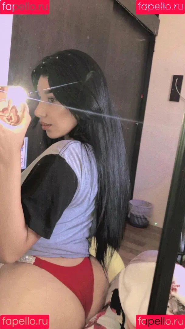 Fernanda V Onlyfans Photo Gallery 