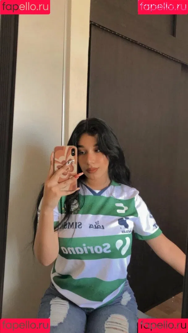 Fernanda V Onlyfans Photo Gallery 