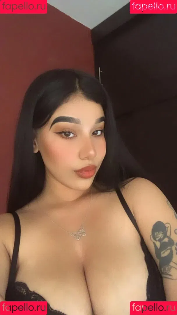 Fernanda V Onlyfans Photo Gallery 