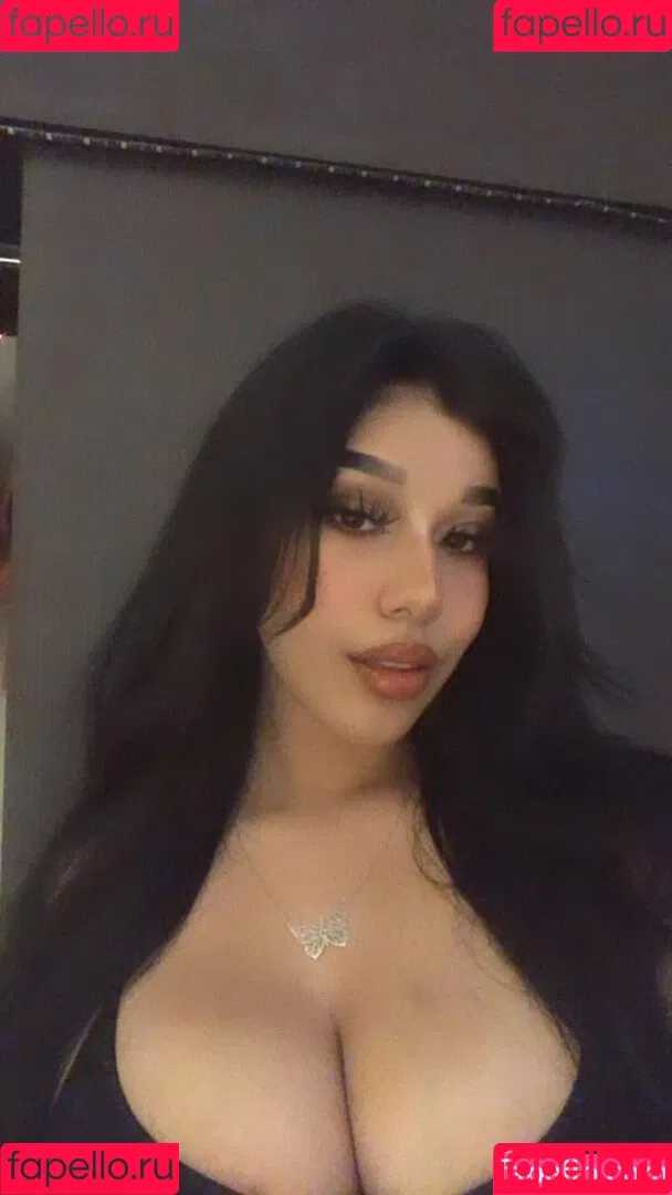 Fernanda V Onlyfans Photo Gallery 