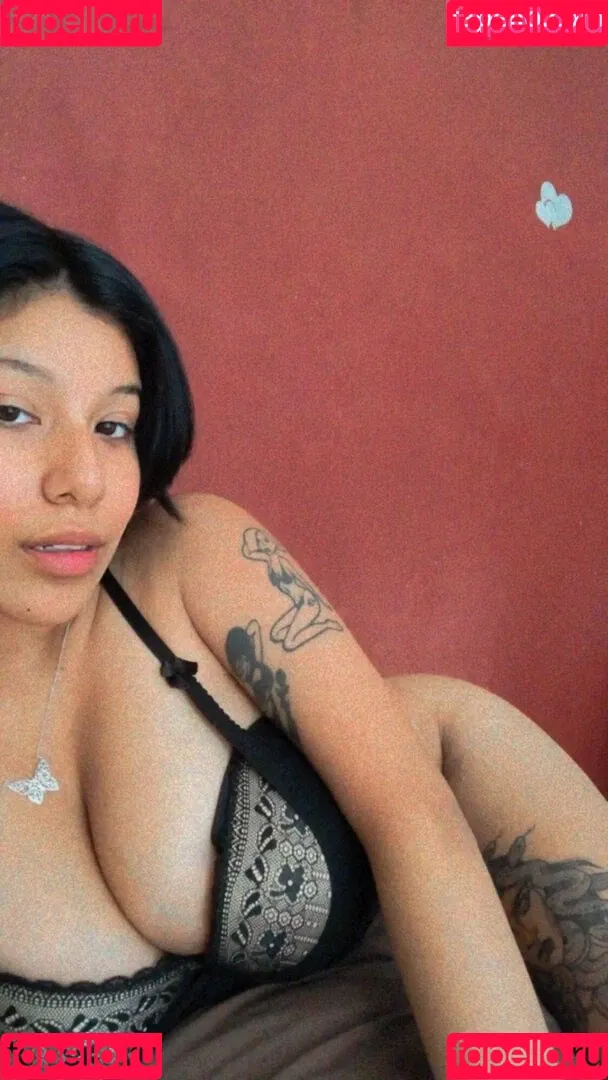Fernanda V Onlyfans Photo Gallery 