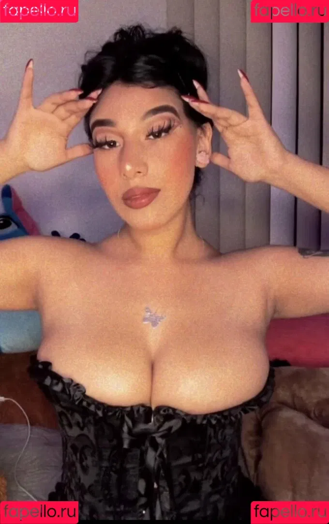 Fernanda V Onlyfans Photo Gallery 
