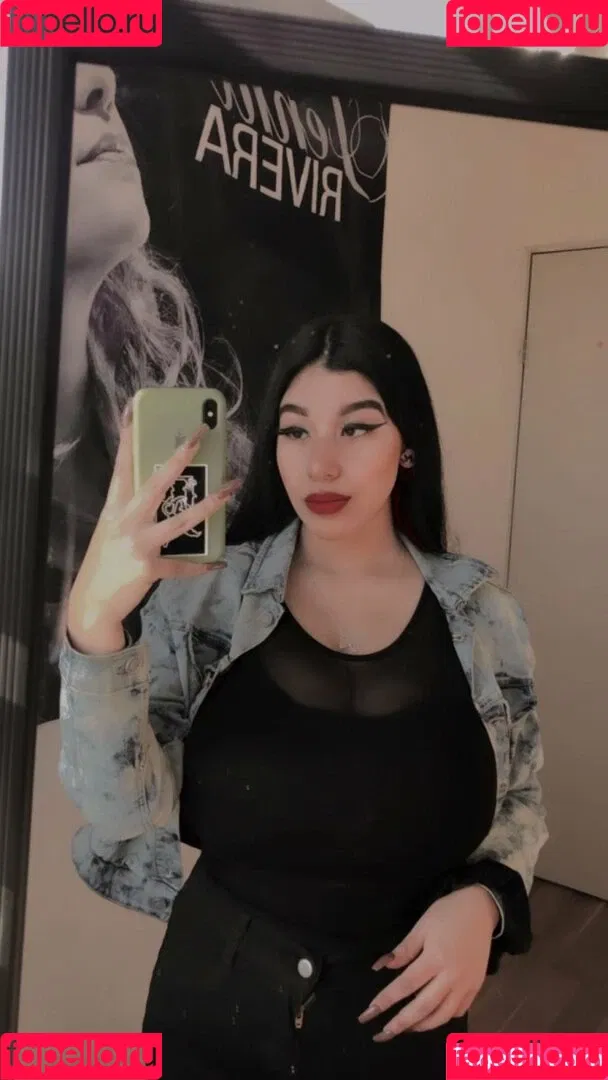 Fernanda V Onlyfans Photo Gallery 