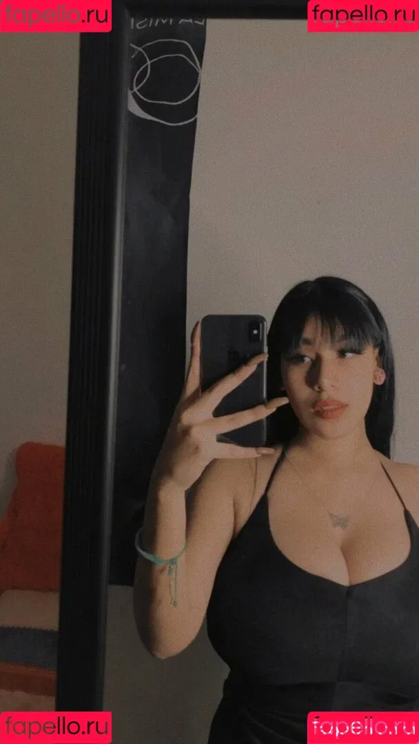 Fernanda V Onlyfans Photo Gallery 