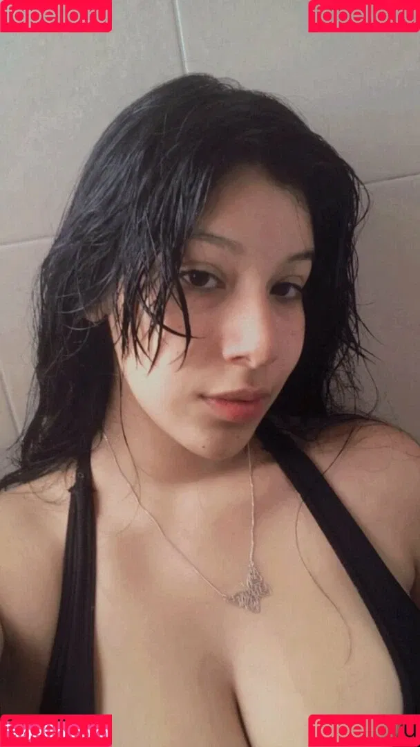 Fernanda V Onlyfans Photo Gallery 