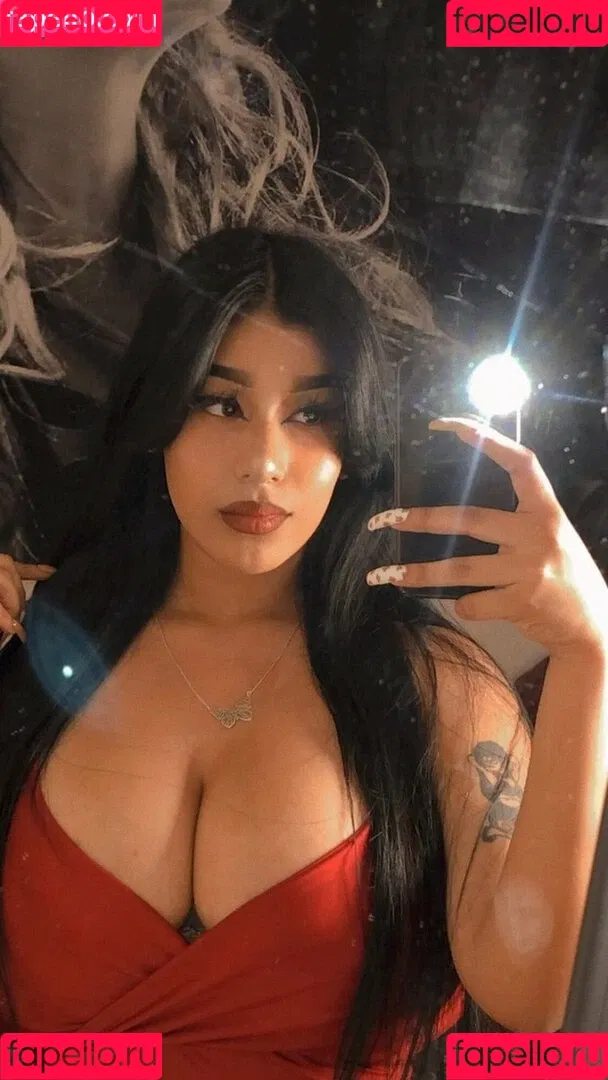 Fernanda V Onlyfans Photo Gallery 