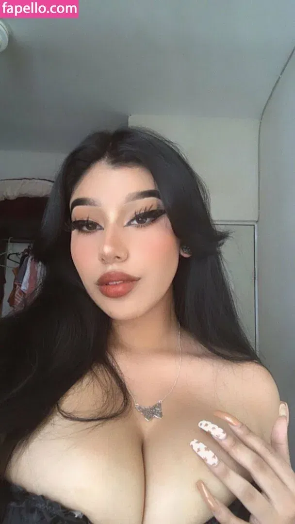 Fernanda V Onlyfans Photo Gallery 