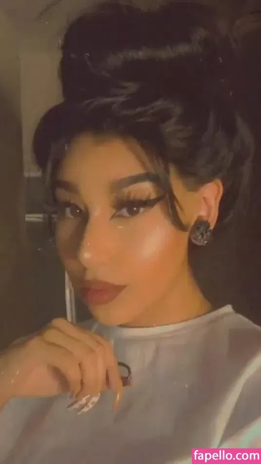 Fernanda V Onlyfans Photo Gallery 