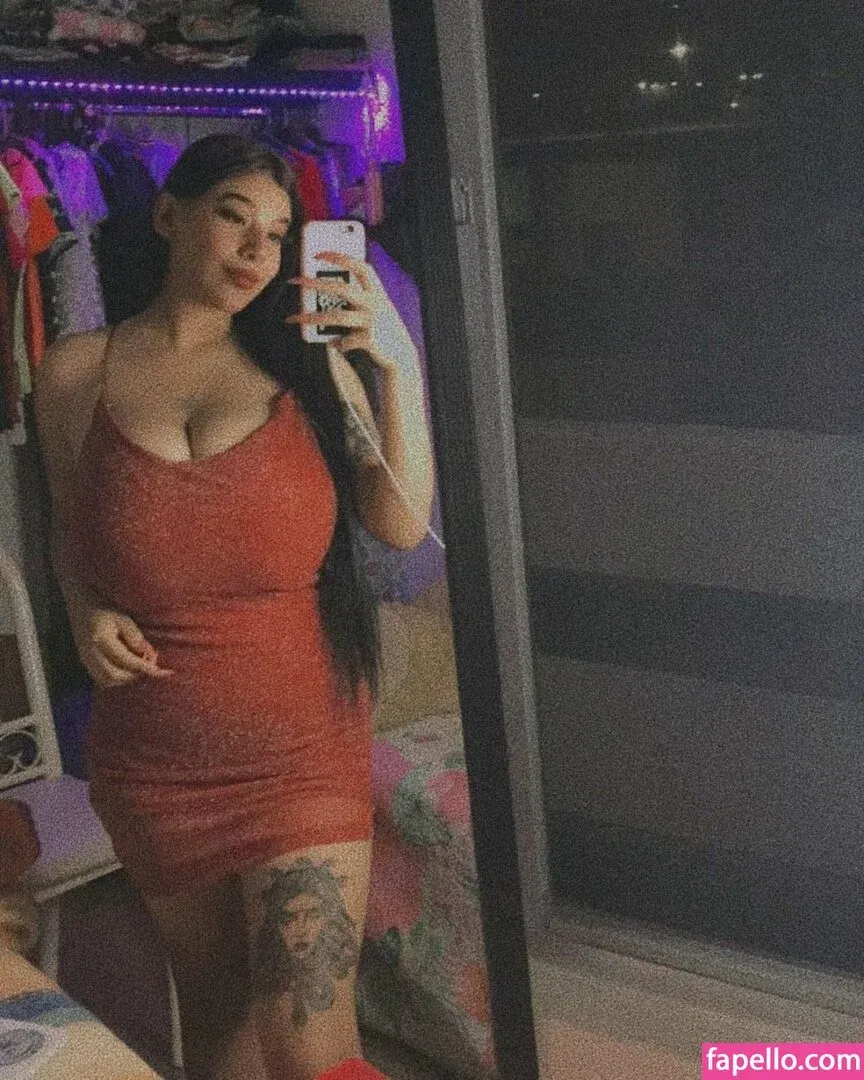 Fernanda V Onlyfans Photo Gallery 