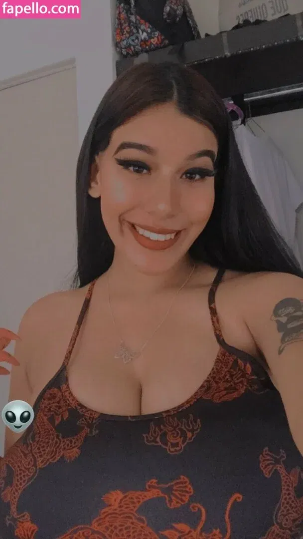 Fernanda V Onlyfans Photo Gallery 