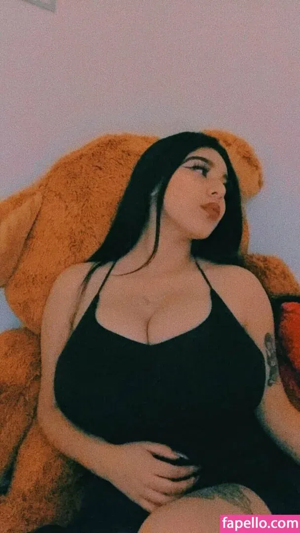 Fernanda V Onlyfans Photo Gallery 