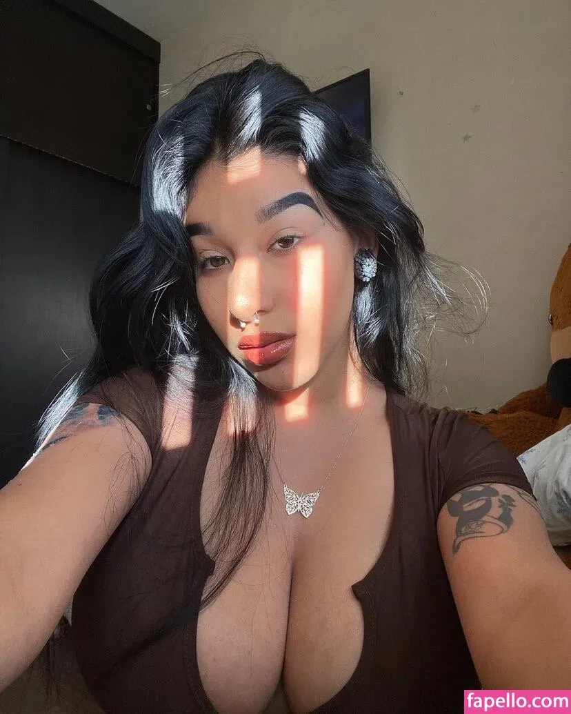 Fernanda V Onlyfans Photo Gallery 