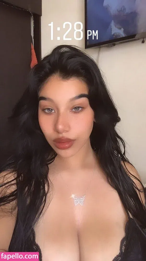 Fernanda V Onlyfans Photo Gallery 