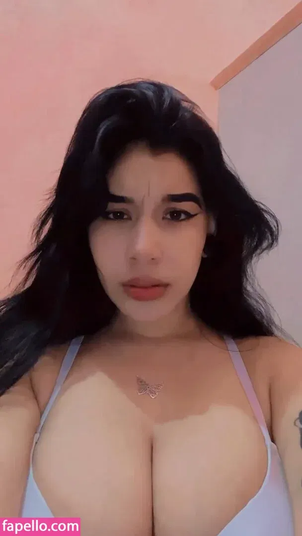 Fernanda V Onlyfans Photo Gallery 