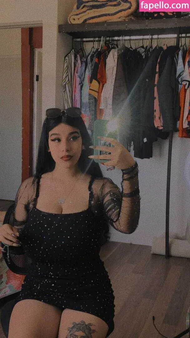 Fernanda V Onlyfans Photo Gallery 