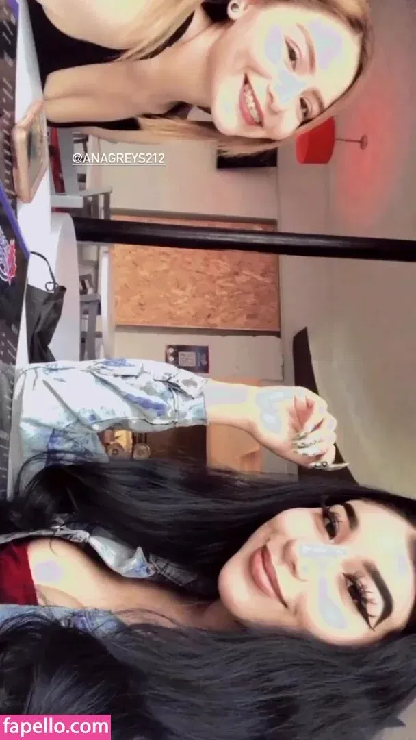 Fernanda V Onlyfans Photo Gallery 