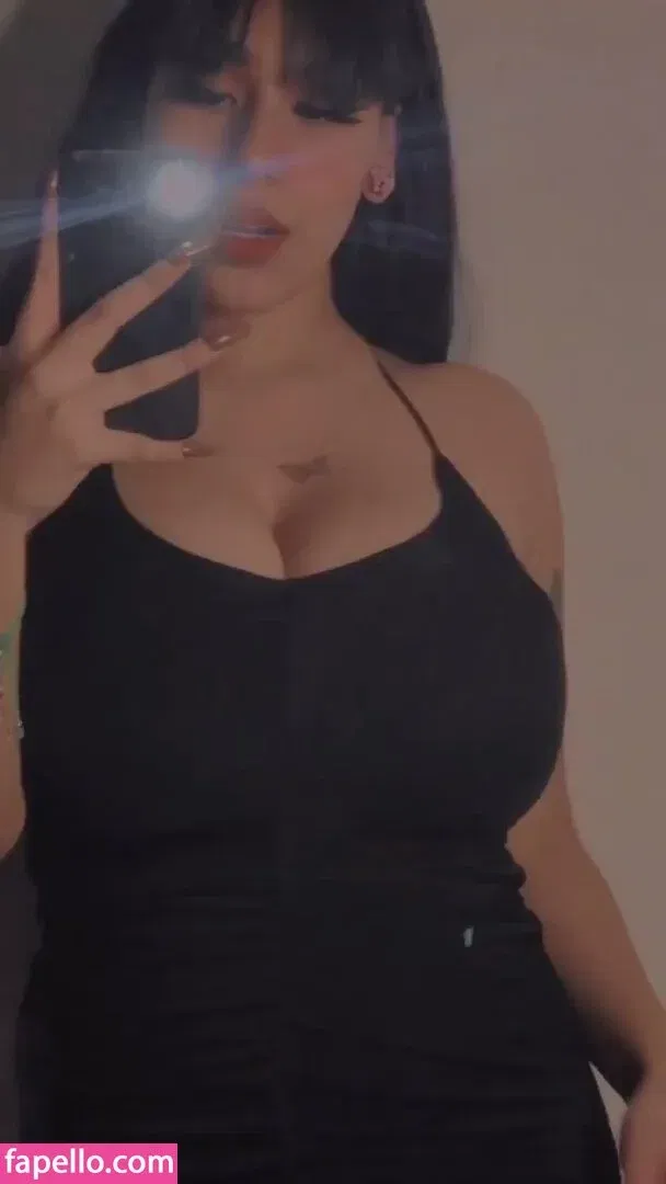 Fernanda V Onlyfans Photo Gallery 