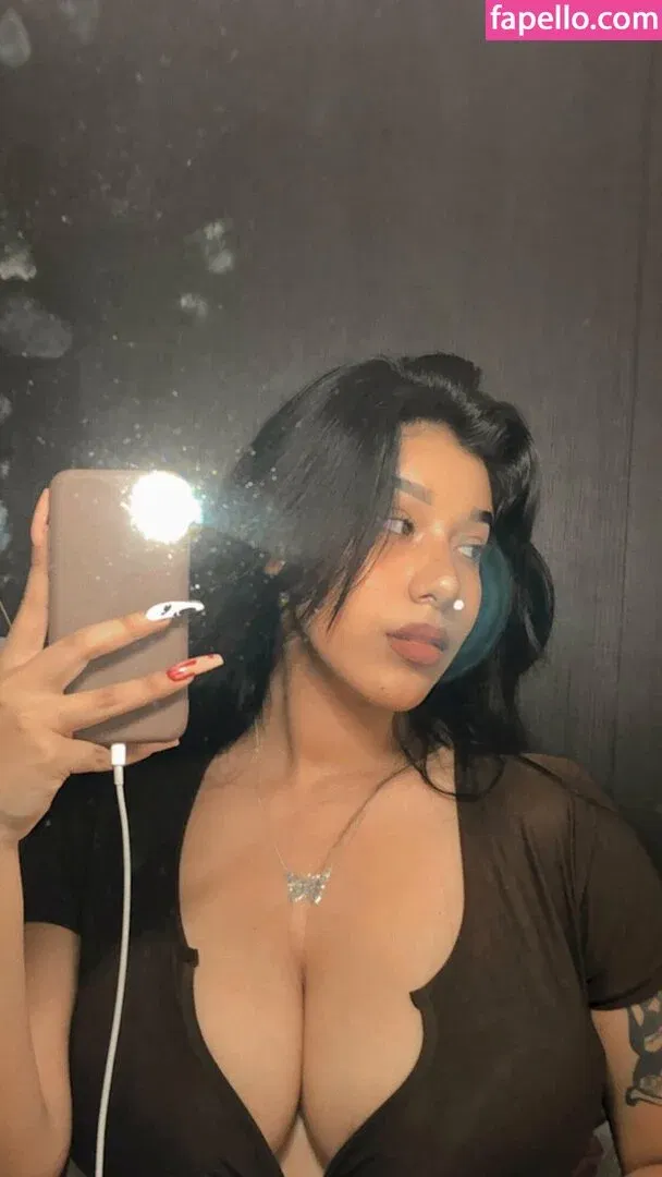 Fernanda V Onlyfans Photo Gallery 