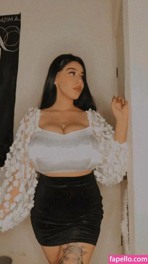 Fernanda V Onlyfans Photo Gallery 