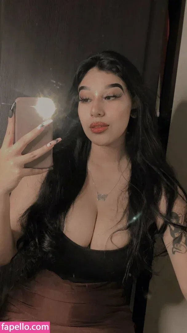 Fernanda V Onlyfans Photo Gallery 