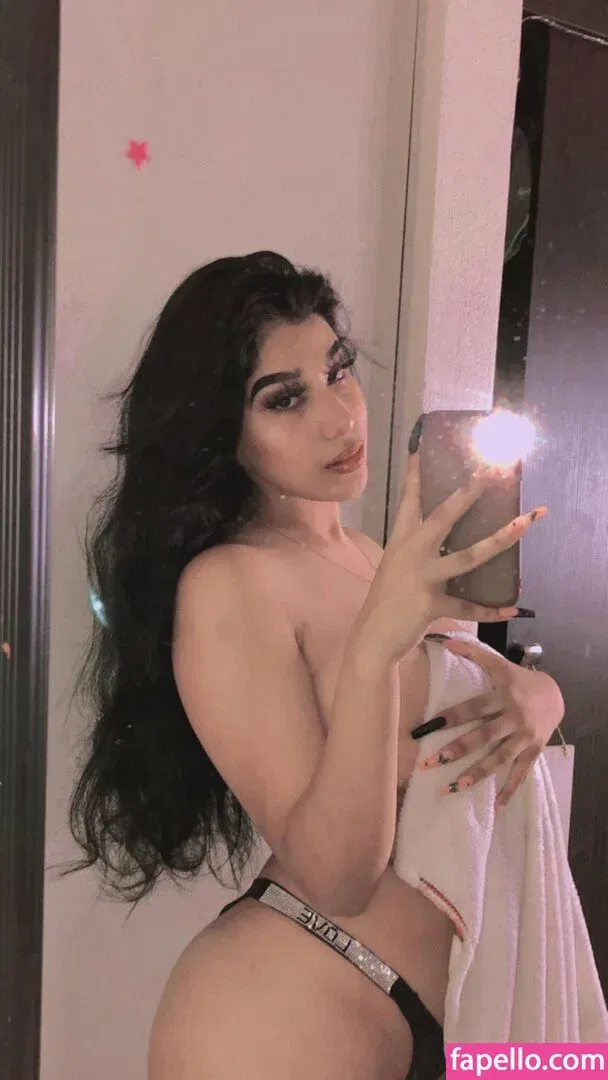 Fernanda V Onlyfans Photo Gallery 