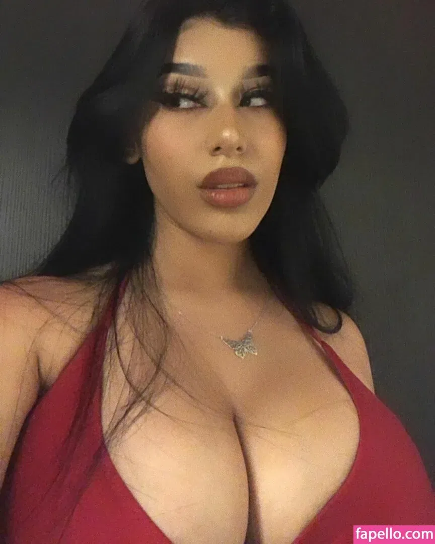 Fernanda V Onlyfans Photo Gallery 