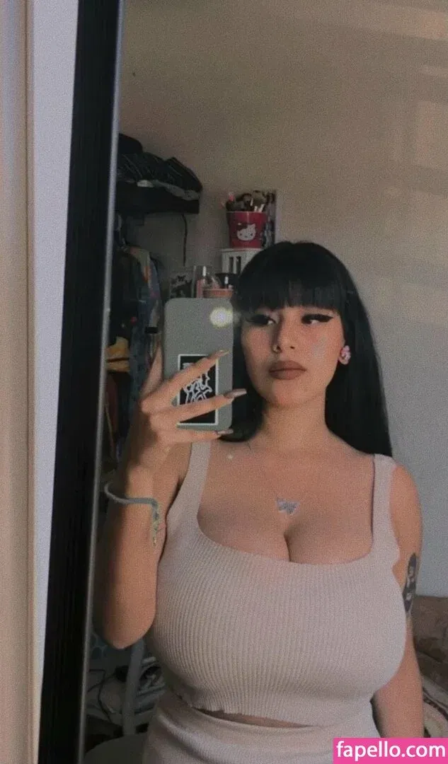 Fernanda V Onlyfans Photo Gallery 