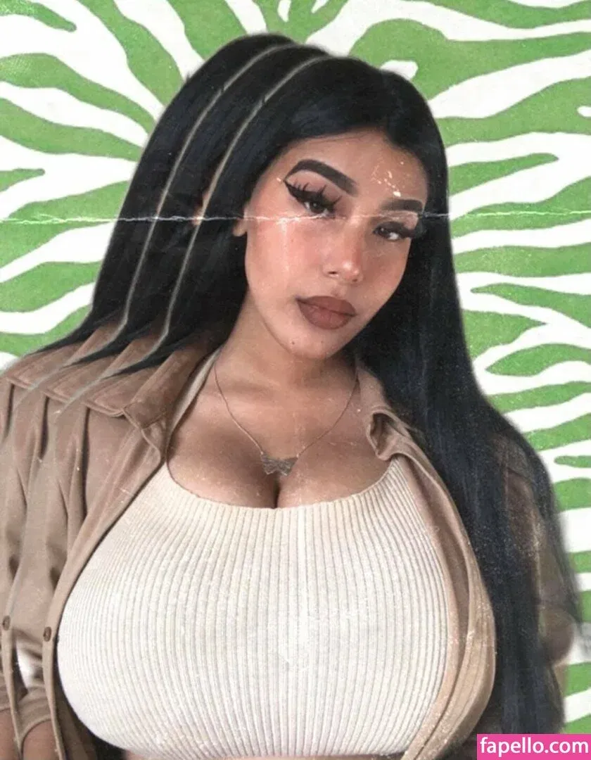 Fernanda V Onlyfans Photo Gallery 