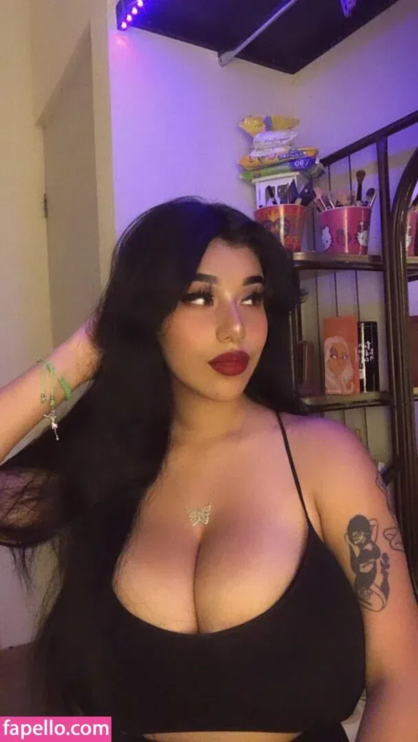 Fernanda V Onlyfans Photo Gallery 