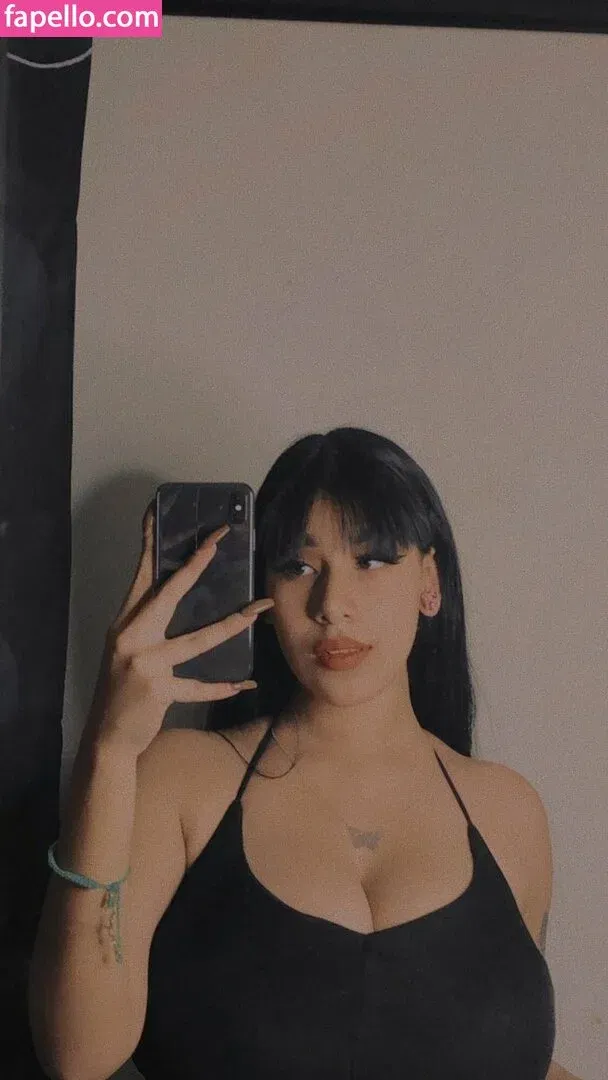 Fernanda V Onlyfans Photo Gallery 