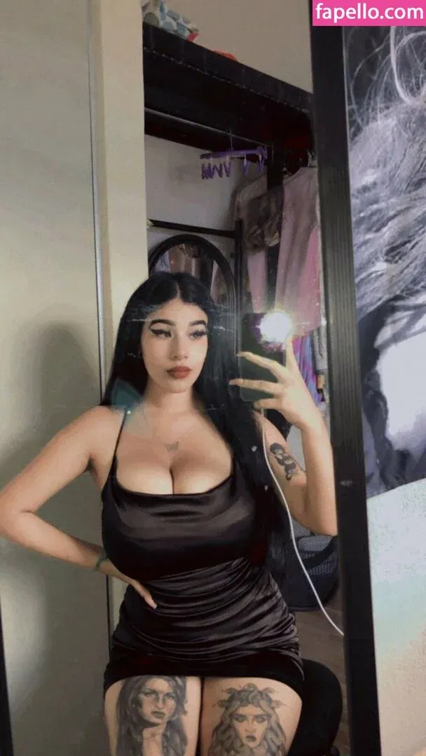 Fernanda V Onlyfans Photo Gallery 