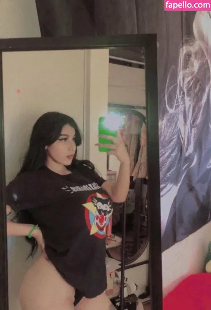 Fernanda V Onlyfans Photo Gallery 