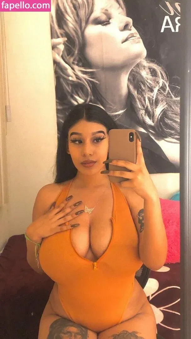 Fernanda V Onlyfans Photo Gallery 