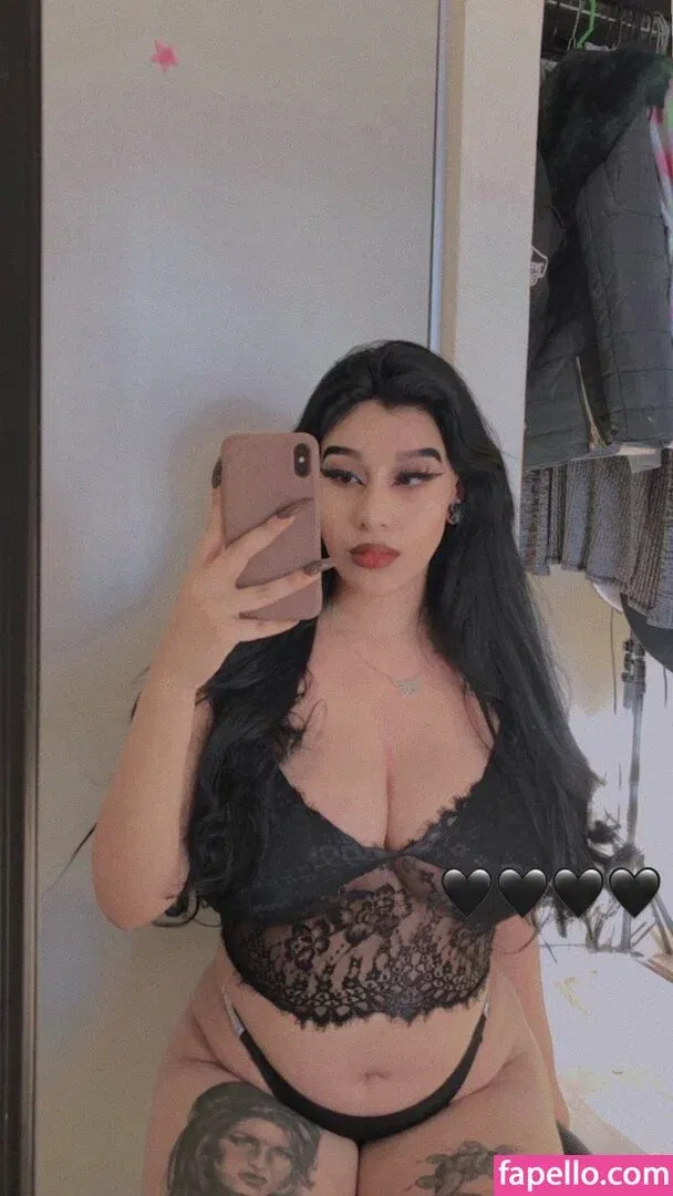 Fernanda V Onlyfans Photo Gallery 