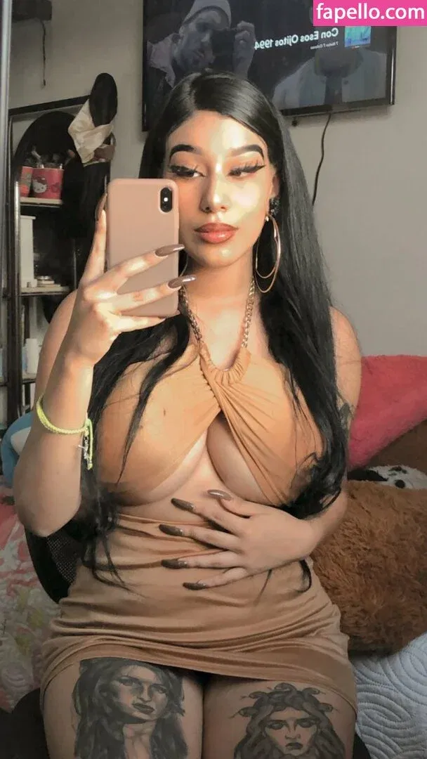 Fernanda V Onlyfans Photo Gallery 