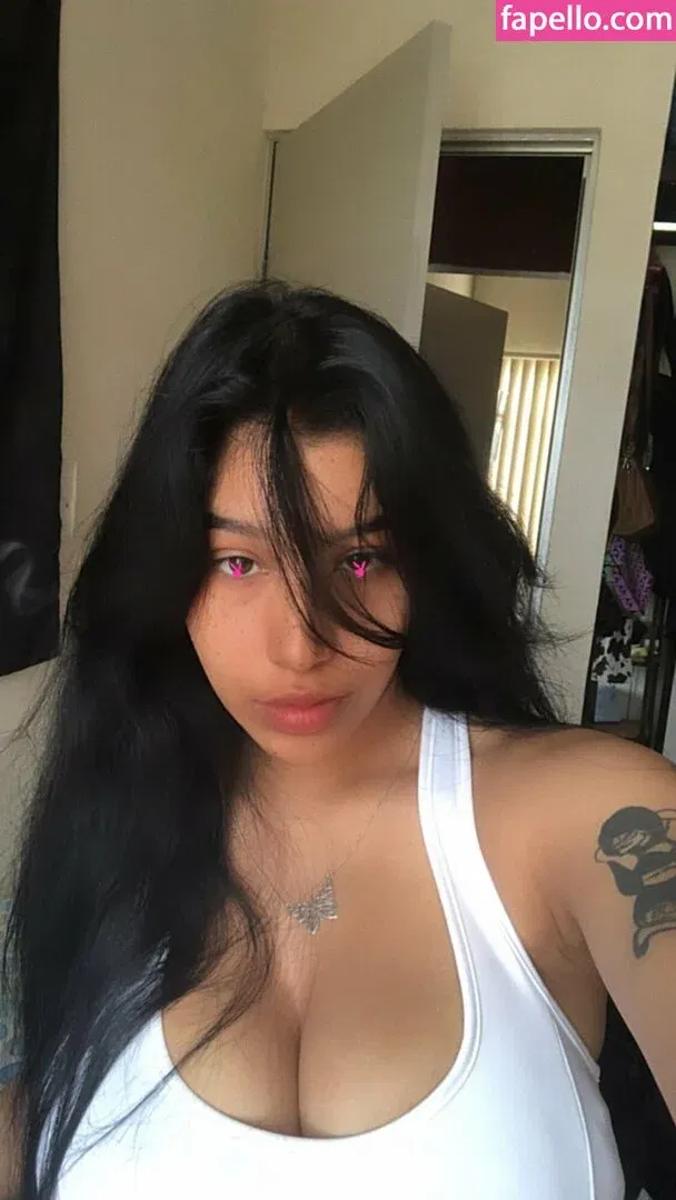 Fernanda V Onlyfans Photo Gallery 