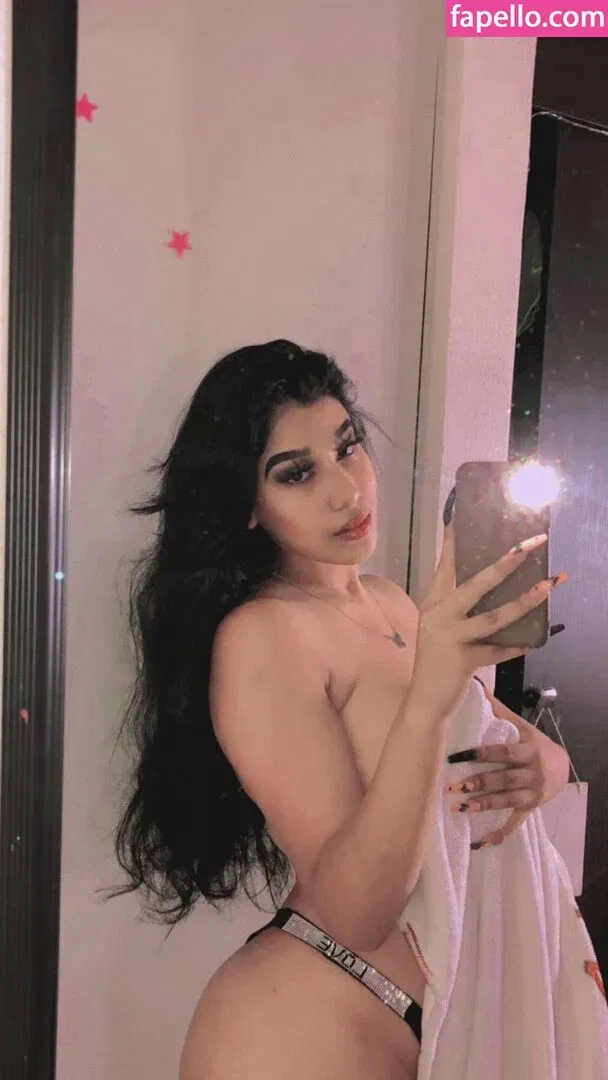 Fernanda V Onlyfans Photo Gallery 