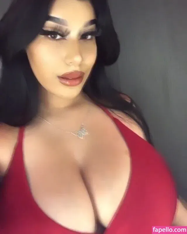 Fernanda V Onlyfans Photo Gallery 