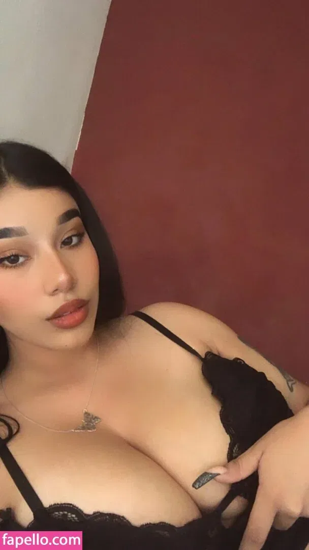 Fernanda V Onlyfans Photo Gallery 