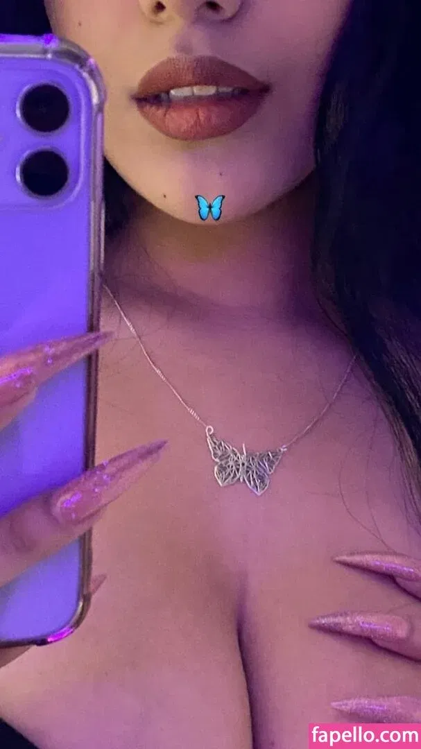 Fernanda V Onlyfans Photo Gallery 