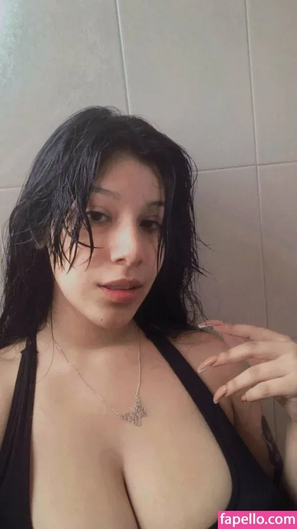 Fernanda V Onlyfans Photo Gallery 