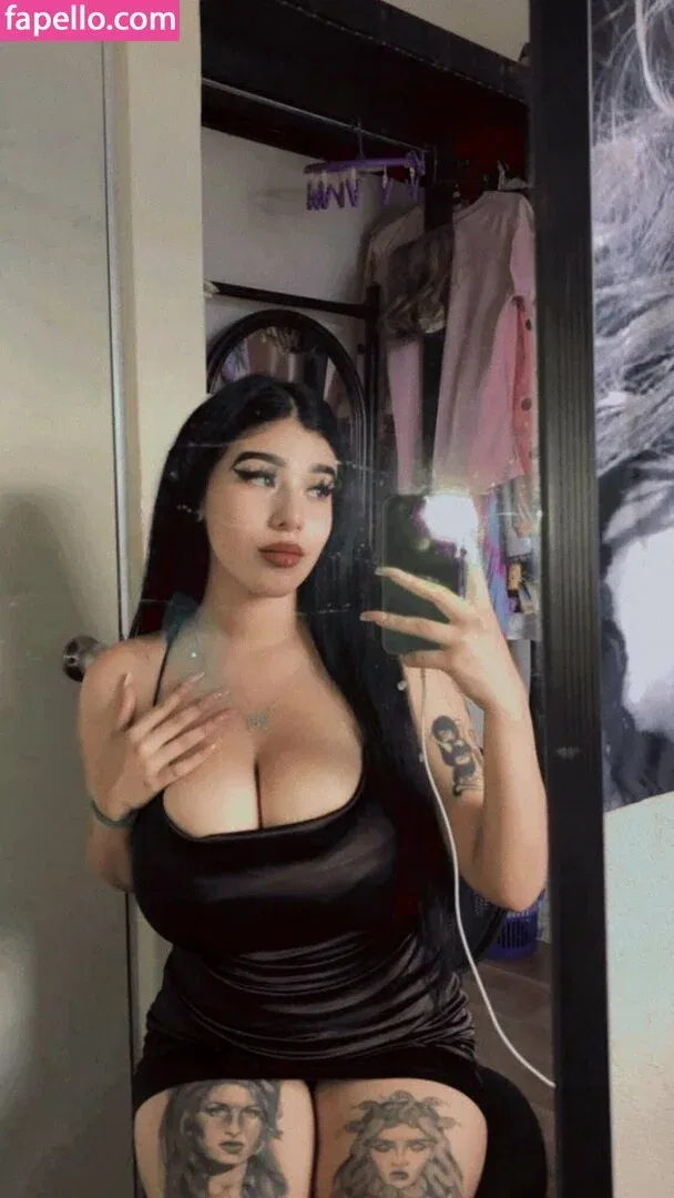 Fernanda V Onlyfans Photo Gallery 