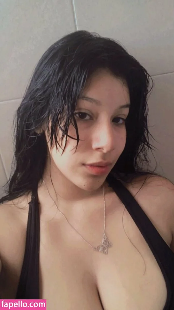 Fernanda V Onlyfans Photo Gallery 