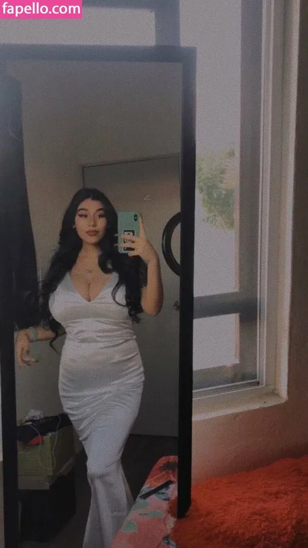 Fernanda V Onlyfans Photo Gallery 