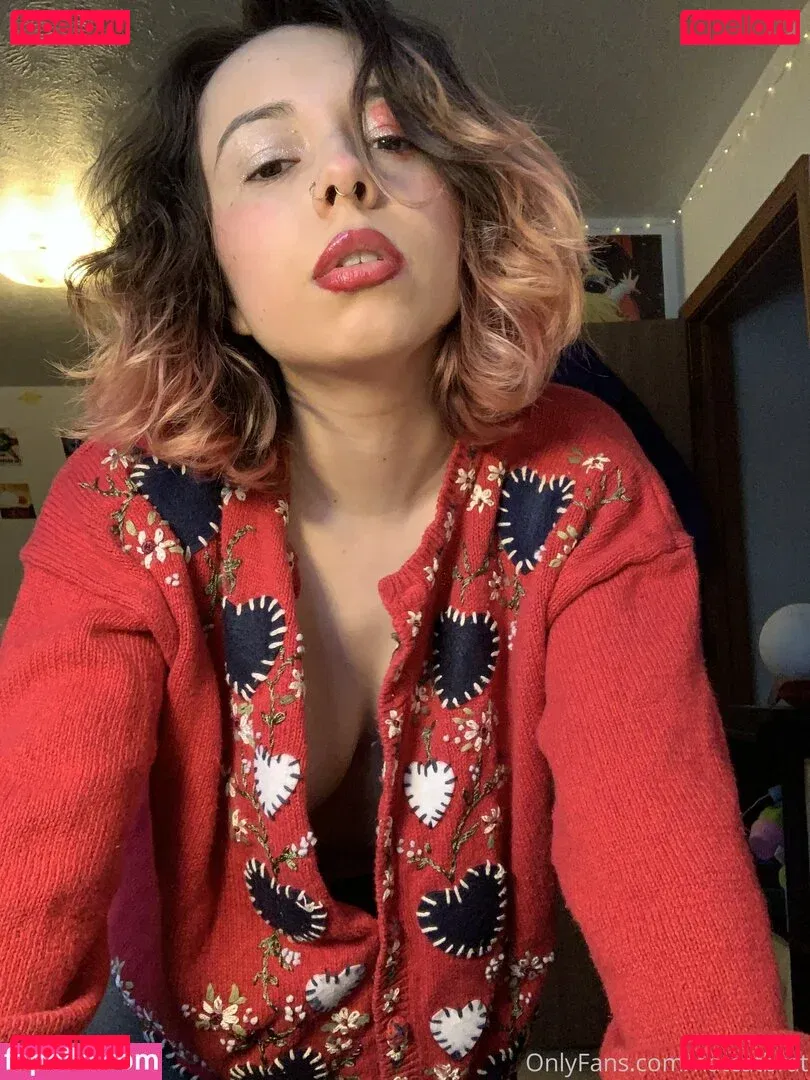 natcatbrat Onlyfans Photo Gallery 