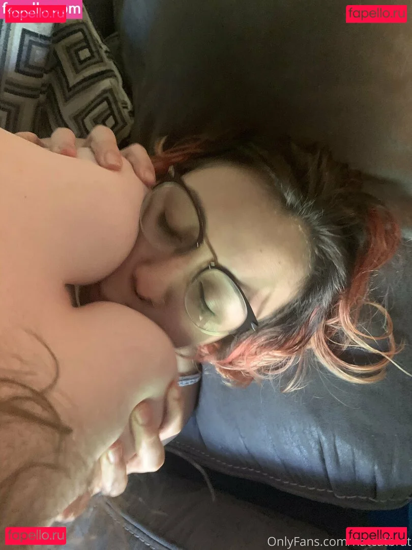 natcatbrat Onlyfans Photo Gallery 