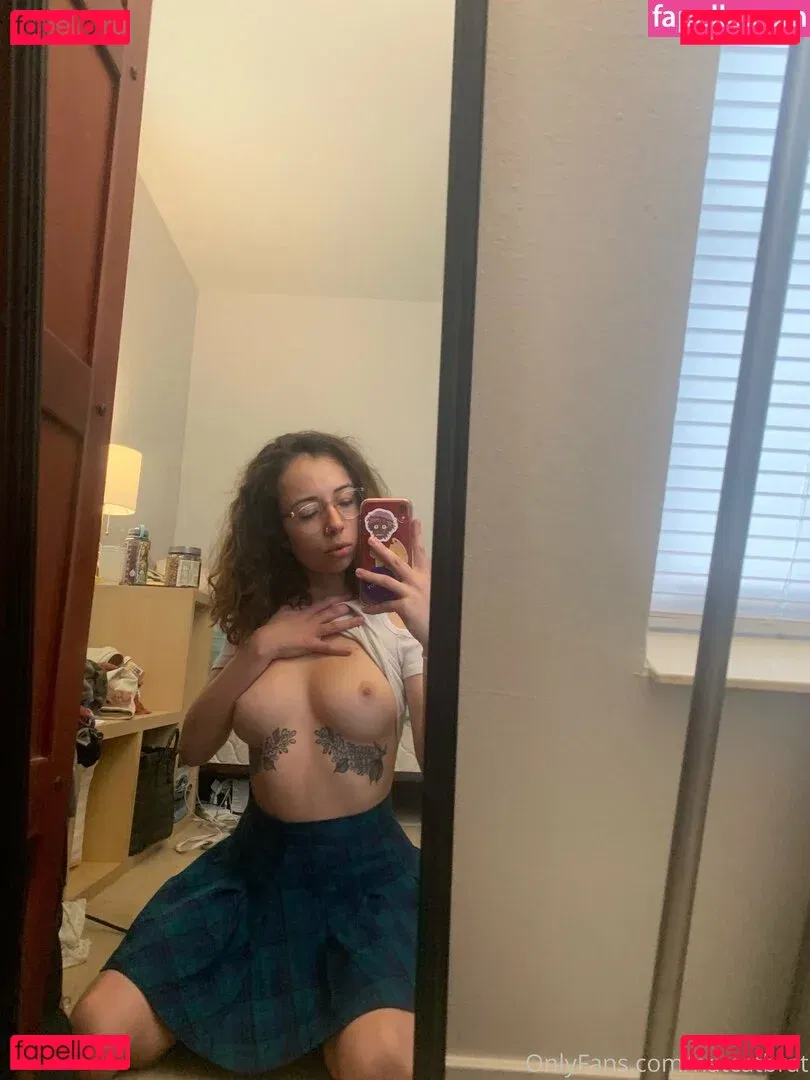 natcatbrat Onlyfans Photo Gallery 