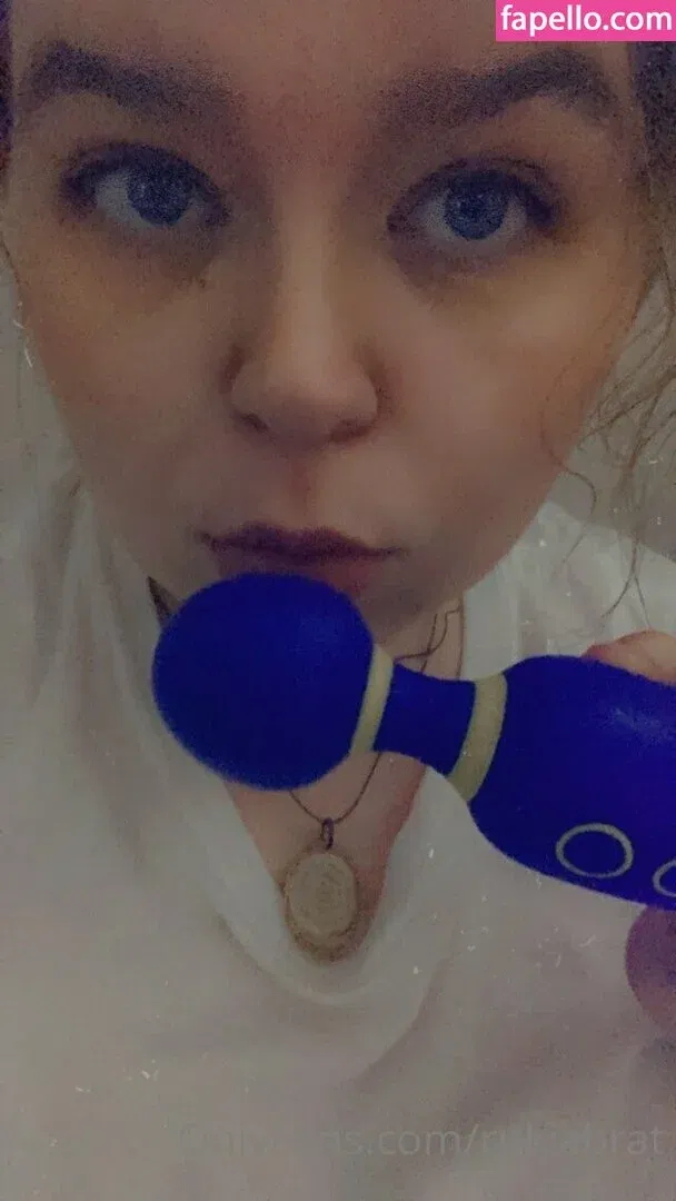 rukiabrat Onlyfans Photo Gallery 